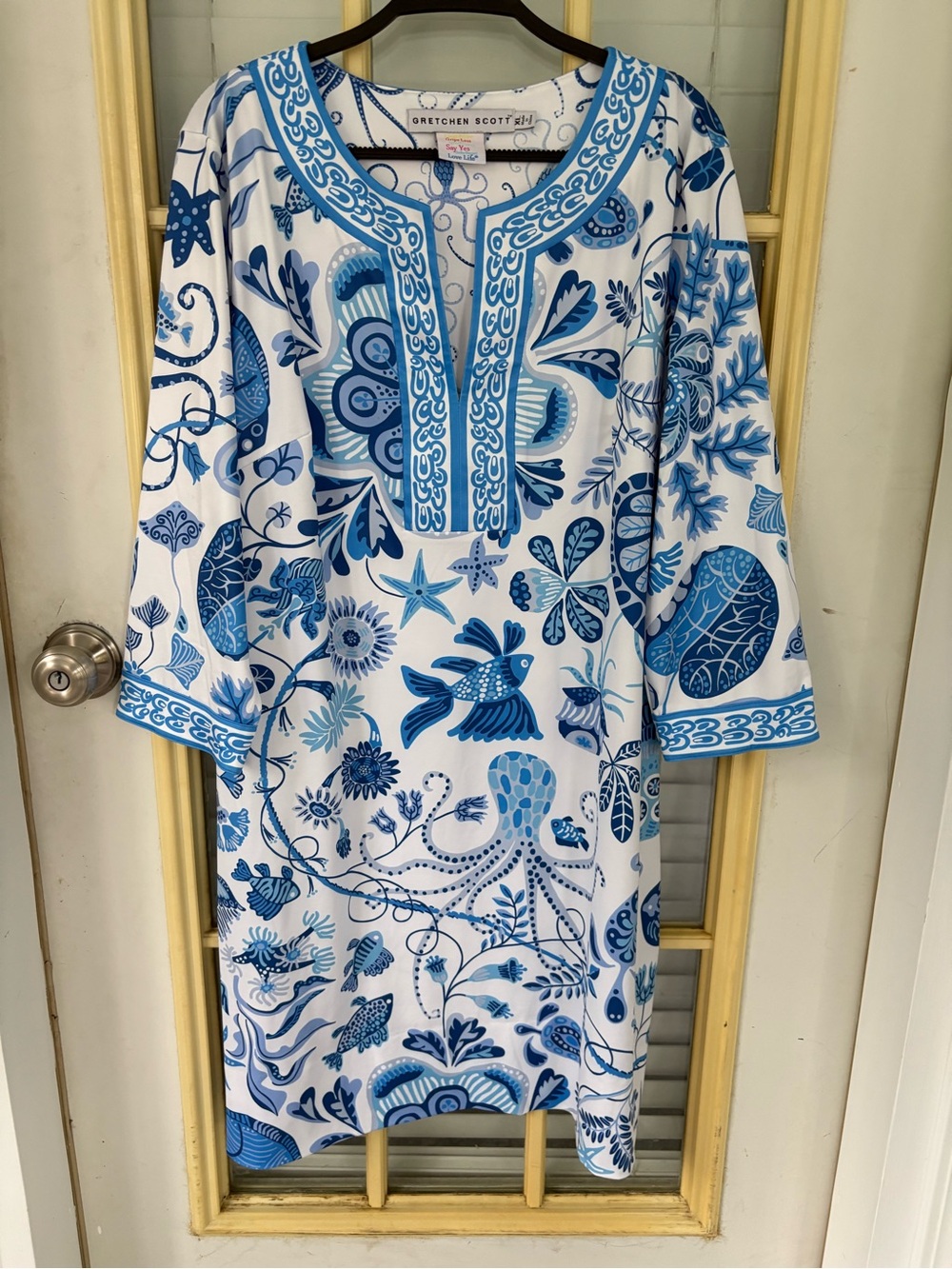 Gretchen Scott Designs XL Tunic with Blue Ocean Motif
